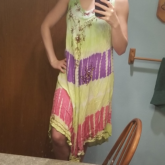 Flowy Dress - Picture 4 of 4